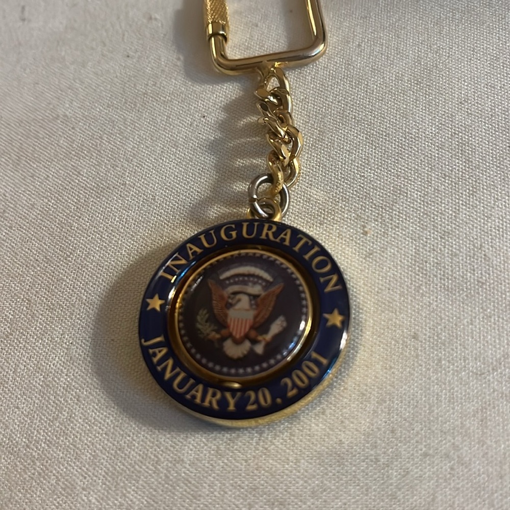 Key Chain George Bush Inaugurationn unisex - Picture 2 of 3
